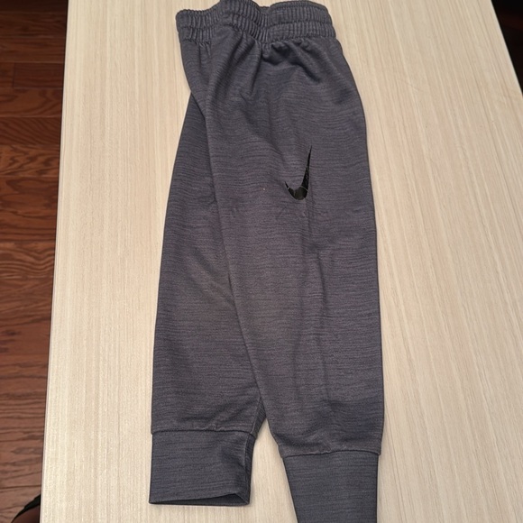 Nike. Toddler Jogger Sweats. 3T. Small Stain on Leg. - Picture 4 of 4